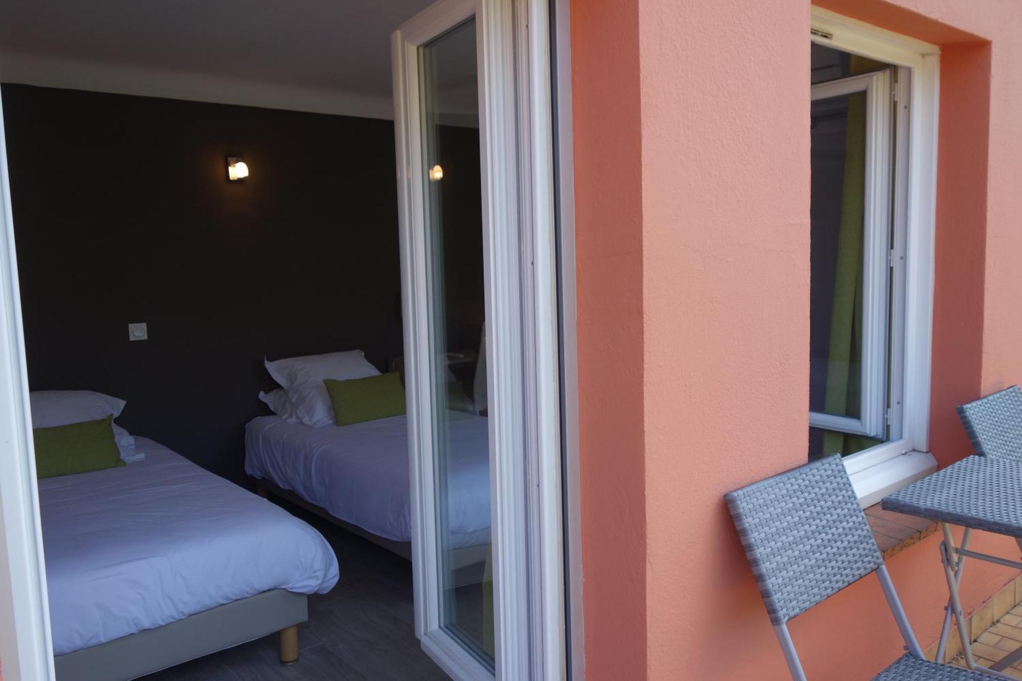 Saint-Vallier-de-Thiey Hotel Le Prejoly חדר תמונה