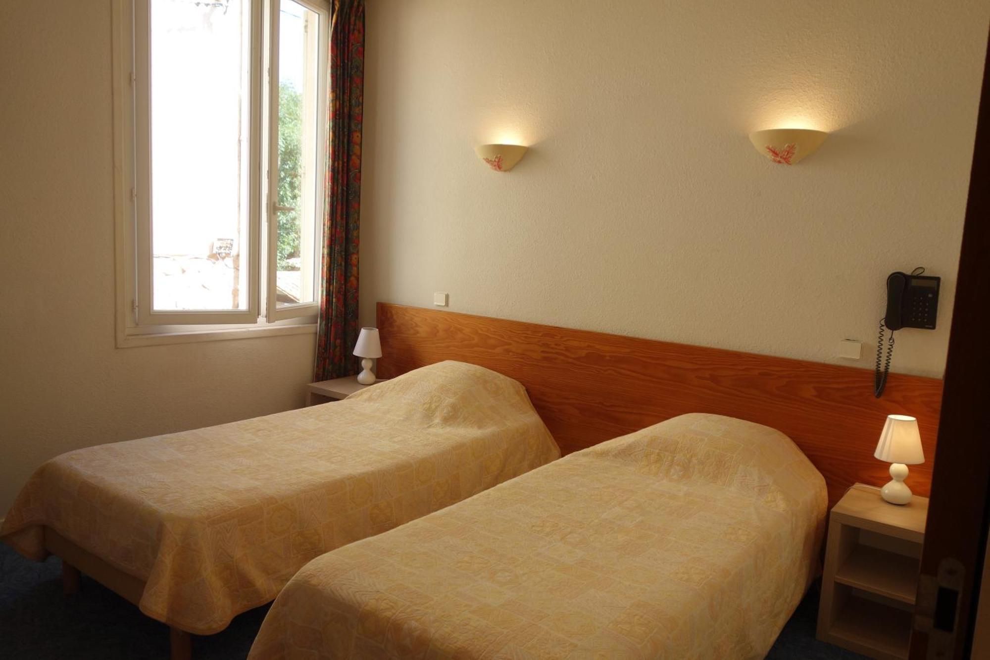 Saint-Vallier-de-Thiey Hotel Le Prejoly חדר תמונה