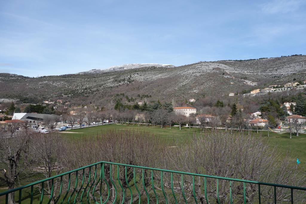 Saint-Vallier-de-Thiey Hotel Le Prejoly מראה חיצוני תמונה