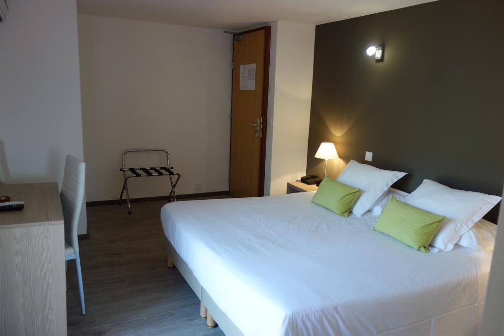 Saint-Vallier-de-Thiey Hotel Le Prejoly מראה חיצוני תמונה