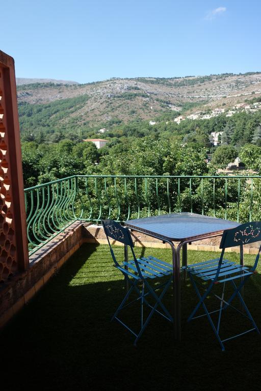 Saint-Vallier-de-Thiey Hotel Le Prejoly מראה חיצוני תמונה